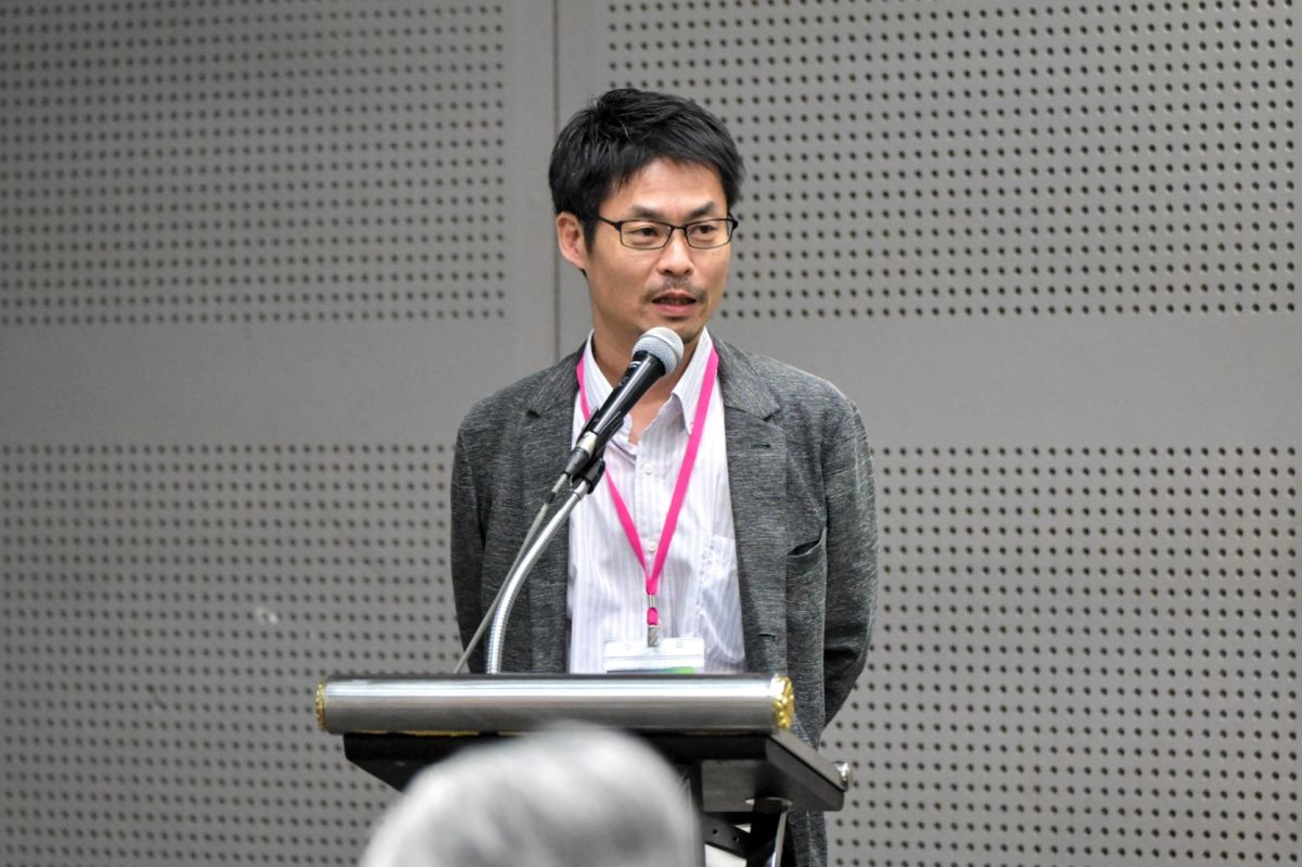 招待講演の様子（本田孝祐教授）