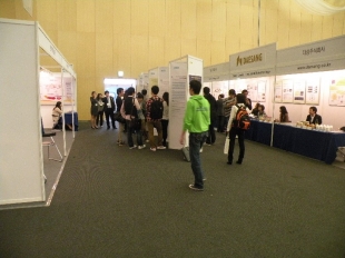 KSBB大会のポスター会場にて